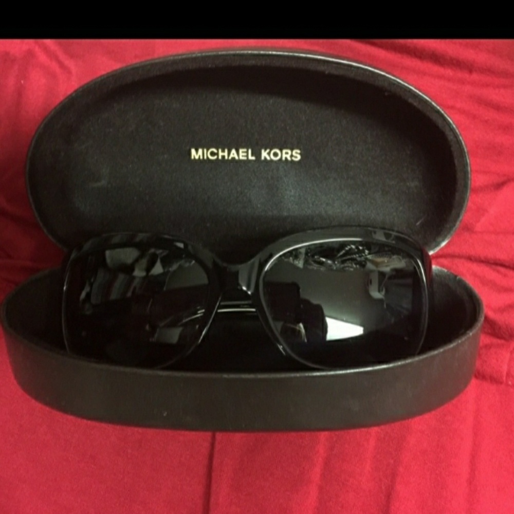 MK Sunnies